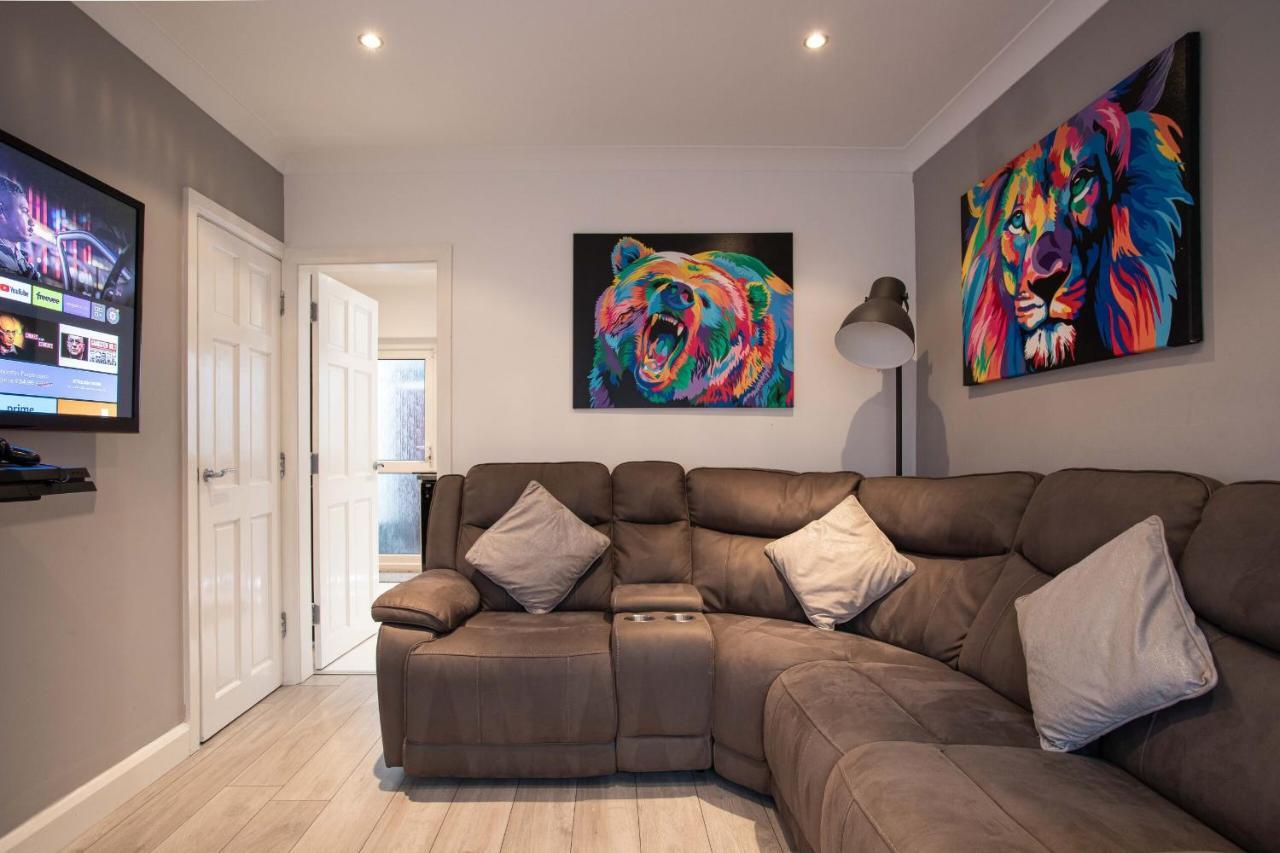 Refurbished Home, 8 Mins To Cc 벨파스트 외부 사진