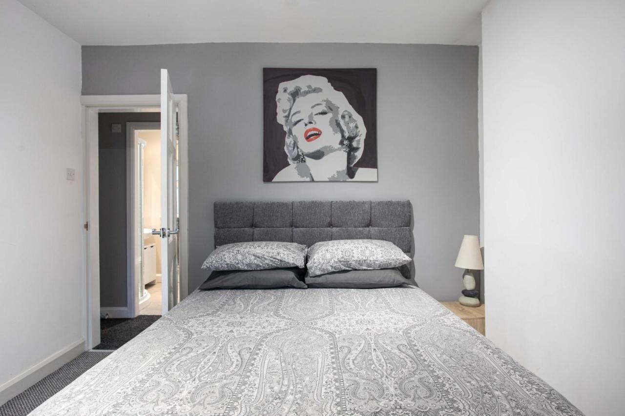 Refurbished Home, 8 Mins To Cc 벨파스트 외부 사진